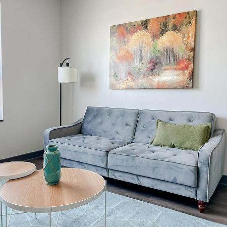 Sleepover 1Bd 1Ba Des Moines Apartments ภายนอก รูปภาพ