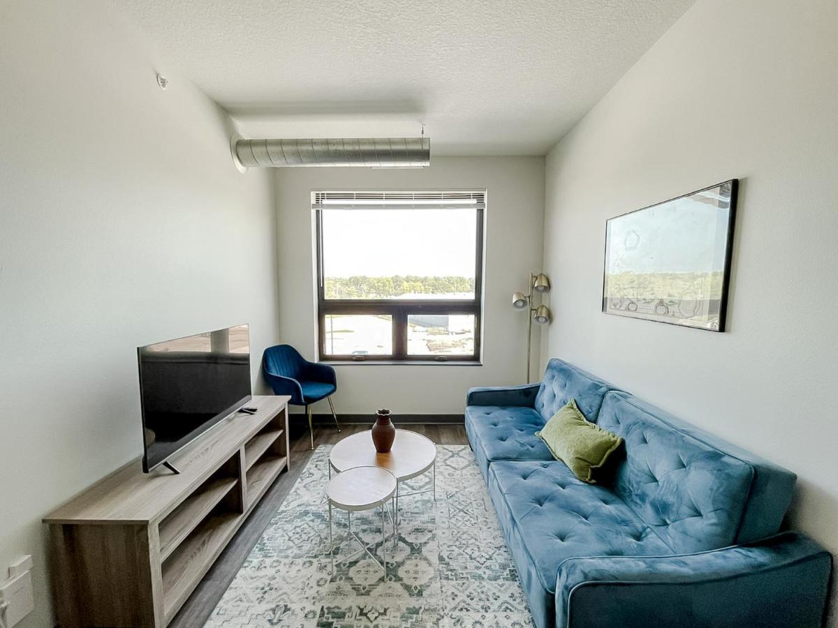 Sleepover 1Bd 1Ba Des Moines Apartments ภายนอก รูปภาพ