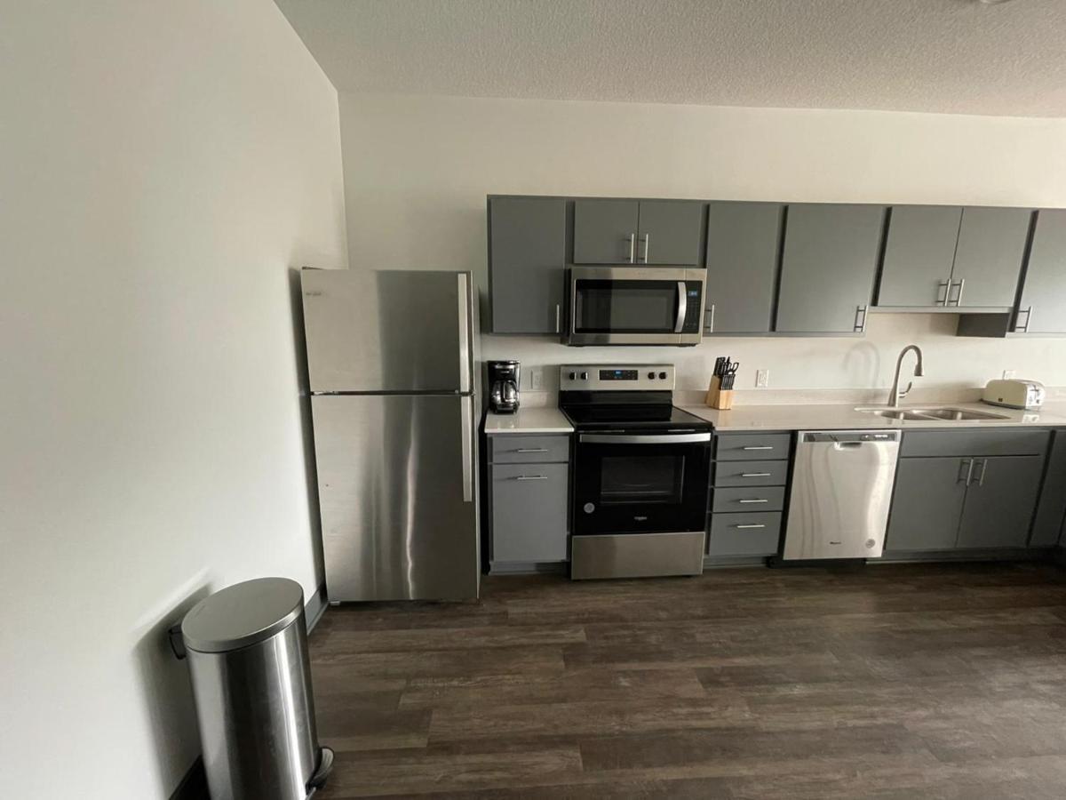 Sleepover 1Bd 1Ba Des Moines Apartments ภายนอก รูปภาพ