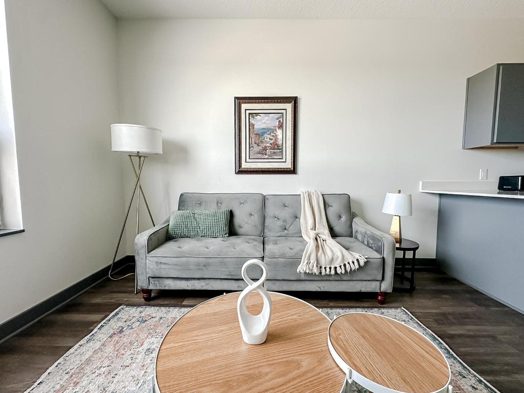Sleepover 1Bd 1Ba Des Moines Apartments ภายนอก รูปภาพ