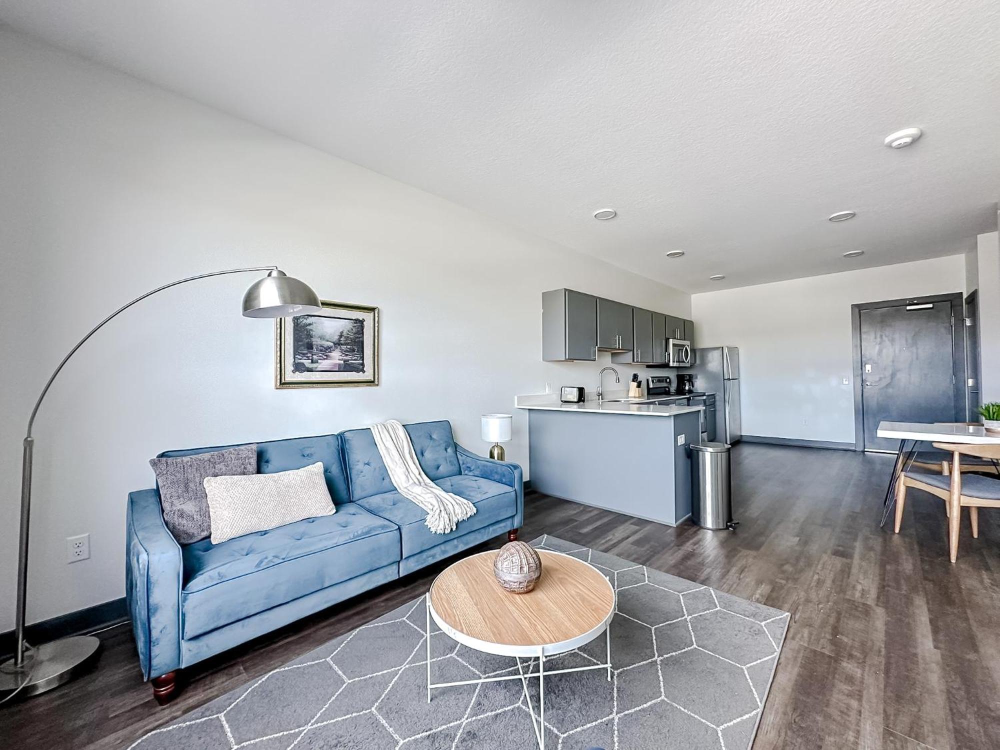 Sleepover 1Bd 1Ba Des Moines Apartments ภายนอก รูปภาพ